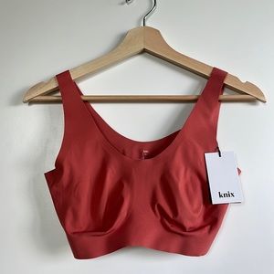 Knix LuxeLift Pullover Bra